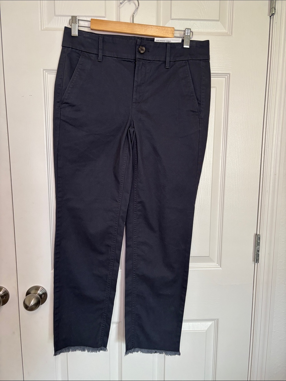 LOFT Women’s Charcoal Slim Straight Leg Pants Size 2 NWT